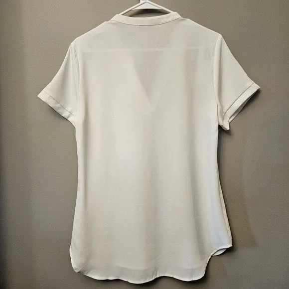 Timeson Women's‎ White V-Neck T-shirt Flowy Blouse Medium - Picture 5 of 7